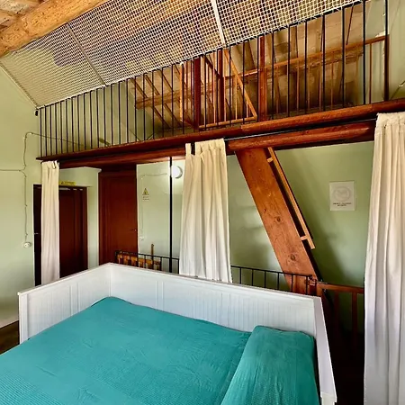 Relaxing Getaway With A Dreamlike Pool Apartment