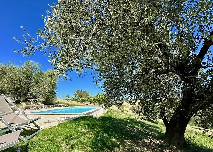 Apartment Relaxing Getaway With A Dreamlike Pool